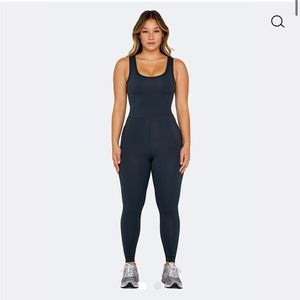 SET ACTIVE: SPORTBODY® SPORTYSUIT
Oxford